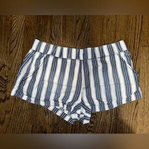 Stripped sailor shorts